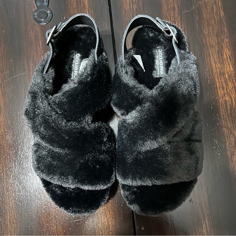 Koolaburra by UGG Fuzz-Ee Women’s Slipper Sandals